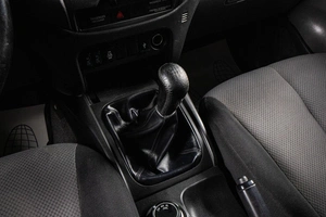 Пикап Mitsubishi L200 2017 года, 2459000 рублей, Сургут