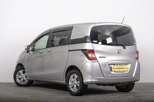 Минивэн Honda Freed 2012 года, 1199000 рублей, Томск