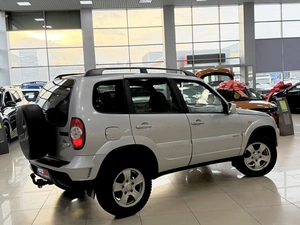 Внедорожник Chevrolet Niva 2009 года, 497000 рублей, Солонцы