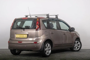 Хетчбэк Nissan Note 2010 года, 739000 рублей, Томск