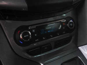 Хетчбэк Ford Focus 2012 года, 1020000 рублей, Минеральные Воды