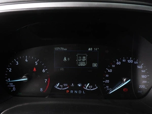 Универсал Ford Focus 2019 года, 1298000 рублей, Красный Пахарь