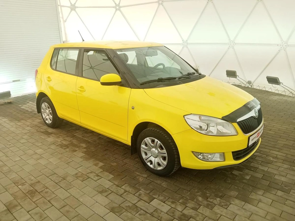 Хэтчбек Skoda Fabia 2012 года, 590000 рублей, Клинцы