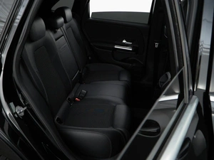 Хетчбэк Mercedes-benz B-класс 2019 года, 1810111 рублей, Москва