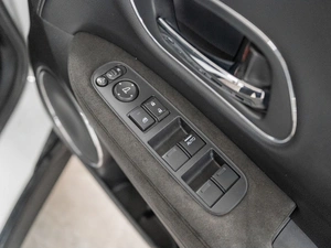 Внедорожник Honda Vezel 2018 года, 1747000 рублей, Красноярск