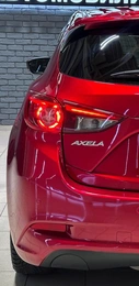 Седан Mazda Axela 2018 года, 1397000 рублей, Красноярск
