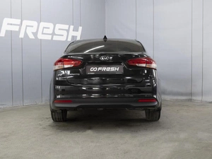 Седан Kia Cerato 2018 года, 1420000 рублей, Омск