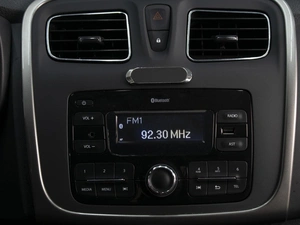 Седан Renault Logan Stepway 2021 года, 1230000 рублей, Омск