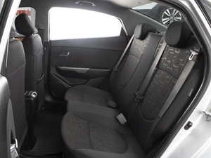 Седан Kia Rio 2013 года, 1155000 рублей, Омск