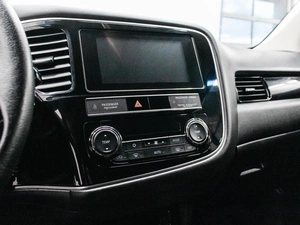 Внедорожник Mitsubishi Outlander 2019 года, 2199000 рублей, Красноярск