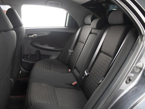 Седан Toyota Corolla 2008 года, 890000 рублей, Омск