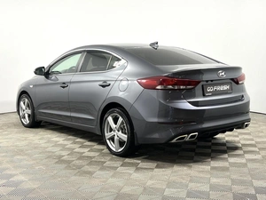 Седан Hyundai Elantra 2017 года, 1399900 рублей, Казань