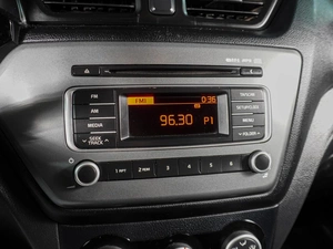 Седан Kia Rio 2015 года, 1019000 рублей, Воронеж