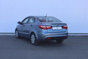 Седан Kia Rio 2014 года, 840000 рублей, Брянск