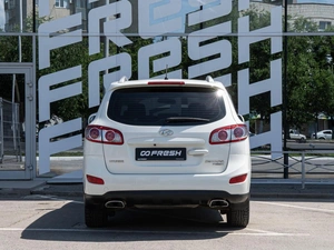 Внедорожник Hyundai Santa Fe 2011 года, 1570000 рублей, Волгоград