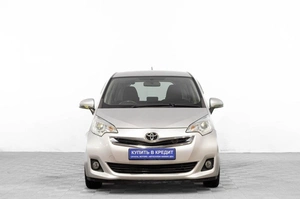 Хетчбэк Toyota Ractis 2015 года, 929000 рублей, Барнаул