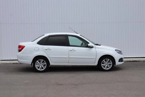 Седан ВАЗ (LADA) Granta 2019 года, 580000 рублей, Брянск