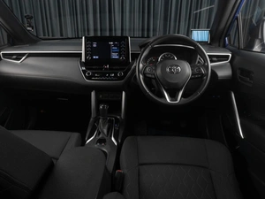 Внедорожник Toyota Corolla Cross 2022 года, 2519000 рублей, Тюмень