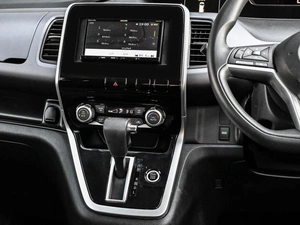 Минивэн Nissan Serena 2019 года, 2189000 рублей, Кирилловка