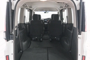 Минивэн Honda Stepwgn Spada 2015 года, 2049000 рублей, Красноярск