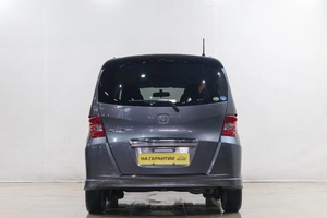 Минивэн Honda Freed 2008 года, 859000 рублей, Новокузнецк