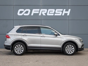 Внедорожник Volkswagen Tiguan 2022 года, 3380000 рублей, Краснодар