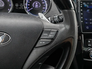 Седан Hyundai Sonata 2012 года, 1330000 рублей, Краснодар