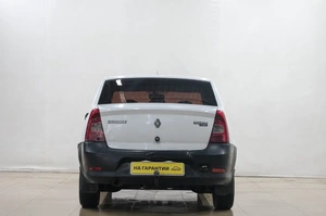 Седан Renault Logan 2011 года, 249000 рублей, Новокузнецк