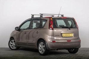 Хетчбэк Nissan Note 2010 года, 739000 рублей, Томск