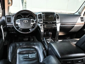 Внедорожник Toyota Land Cruiser 2014 года, 3499000 рублей, Кирилловка