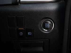 Минивэн Toyota Vellfire 2018 года, 4640000 рублей, Краснодар