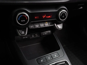 Седан Kia Rio 2017 года, 1399000 рублей, Воронеж