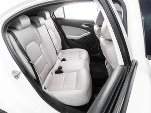 Хетчбэк Mercedes-benz A-класс 2013 года, 1429000 рублей, Тюмень