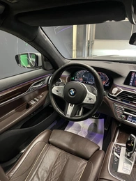 Седан BMW 7 серия 2019 года, 6500000 рублей, Красноярск