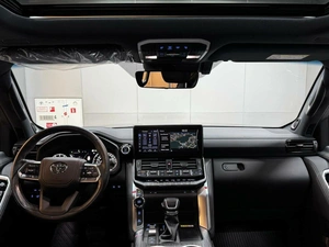 Внедорожник Toyota Land Cruiser 2021 года, 11997000 рублей, Красноярск