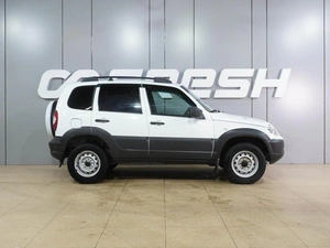 Внедорожник Chevrolet Niva 2018 года, 799000 рублей, Воронеж