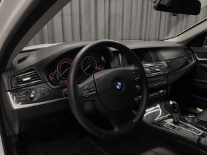 Седан BMW 5 серия 2014 года, 1699000 рублей, Красноярск