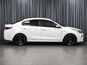Седан Kia Rio 2018 года, 1272000 рублей, Ставрополь