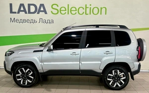 Внедорожник ВАЗ (LADA) Niva Travel 2026 года, 1789000 рублей, Красноярск