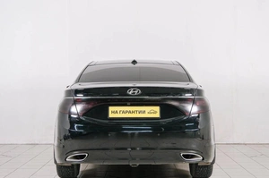 Седан Hyundai Grandeur 2012 года, 1349000 рублей, Красноярск