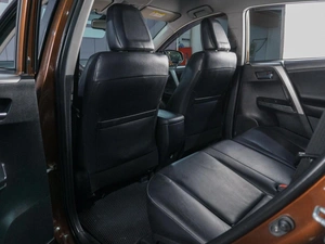 Внедорожник Toyota RAV4 2017 года, 2999000 рублей, Сургут