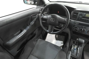 Седан Toyota Corolla 2005 года, 629000 рублей, Новокузнецк