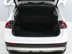 Внедорожник Volkswagen Tiguan 2018 года, 2799000 рублей, Ростов-на-Дону
