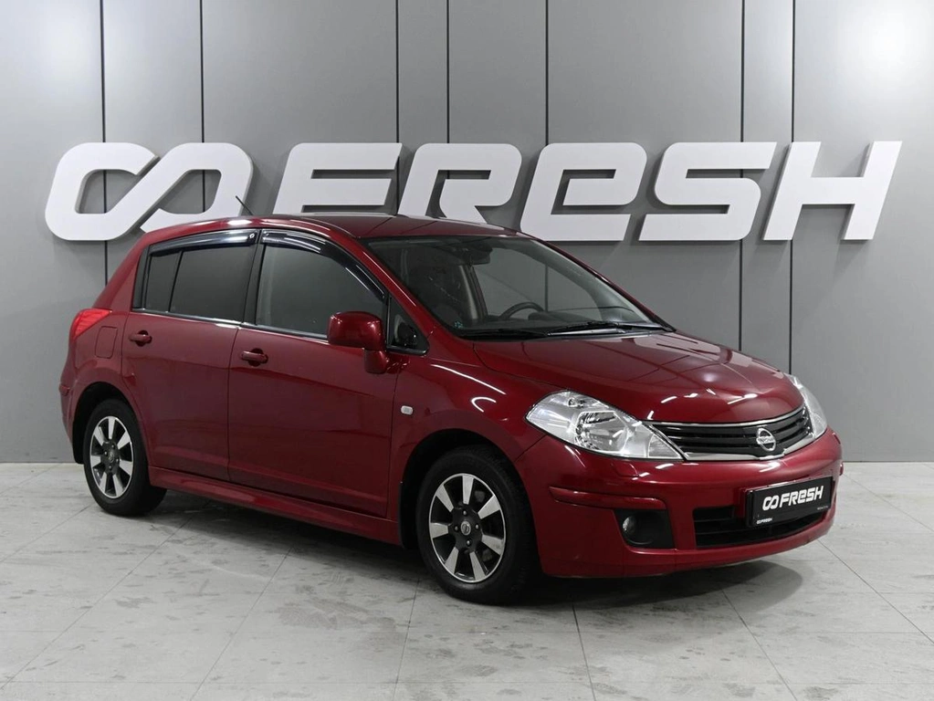 Хетчбэк Nissan Tiida 2011 года, 979000 рублей, Аксай