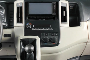 Минивэн Toyota Hiace 2021 года, 5149000 рублей, Тюмень