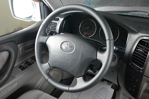 Внедорожник Toyota Land Cruiser 2007 года, 2299000 рублей, Тюмень