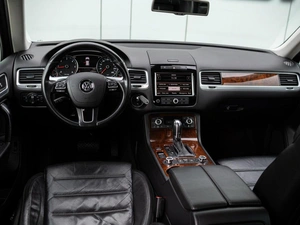 Внедорожник Volkswagen Touareg 2013 года, 2499000 рублей, Большой Сочи