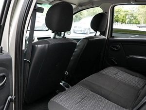 Хетчбэк Renault Sandero 2011 года, 449000 рублей, Волгоград