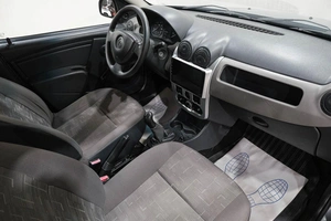 Хетчбэк Renault Sandero 2011 года, 299000 рублей, Новокузнецк