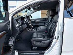 Внедорожник Toyota Highlander 2014 года, 2690000 рублей, Уфа